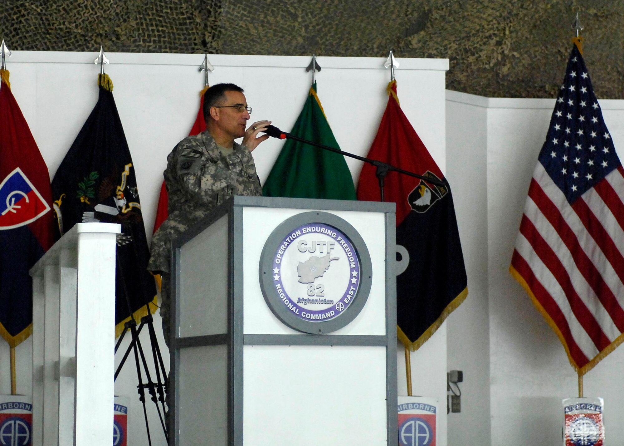 BAGRAM AIRFIELD, Afghanistan -- Major Gen. Curtis Scaparrotti, Combined Joint Task Force 82 commander, speaks during a Veteran's Day Ceremony Nov. 11, 2009.  The ceremony was held in honor of the men and women serve around the world in harm's way in the armed forces.  General Scaparrotti hails from Logan, Ohio.  (U.S. Air Force photo/Senior Airman Felicia Juenke)
