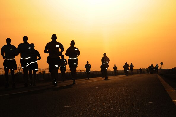 SOUTHWEST ASIA -- More than 175 Airmen, sister service members and Coalition partners participated in the 386th Air Expeditionary Wing Run for the Fallen Veterans Day 10K at an air base in Southwest Asia Nov. 11, 2009. (U.S. Air Force photo/Tech. Sgt. Tony Tolley)
