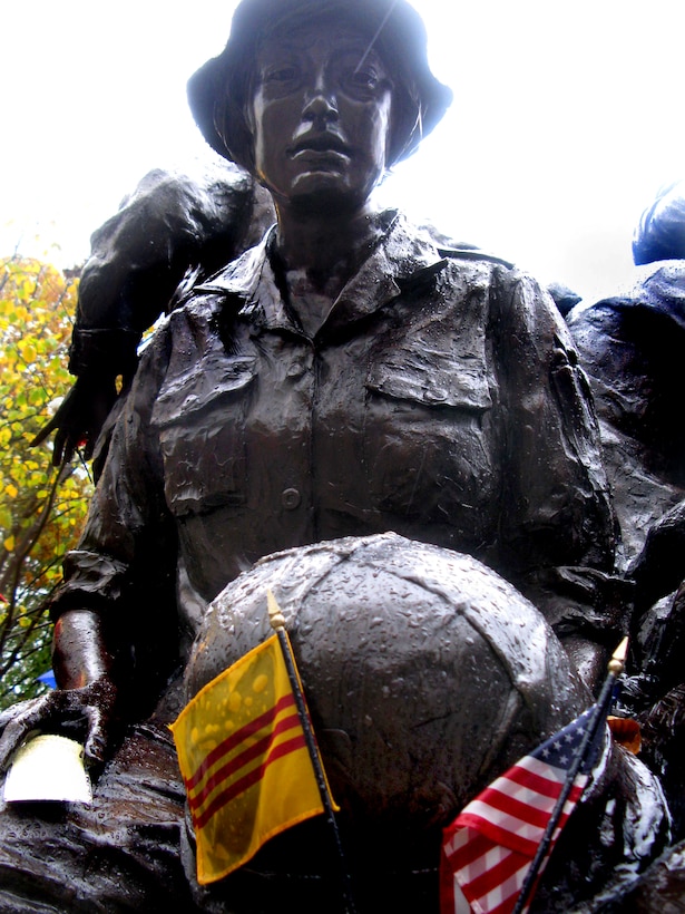 The Vietnam Women’s Memorial – erected 16 years ago as an homage to the nurse corps comprising of female servicemembers who deployed to Vietnam – drew visitors to its Washington, D.C., location on Veterans Day, Nov. 11, 2009. The monument culminated efforts by Diane Carlson Evans, the memorial’s founder and president.