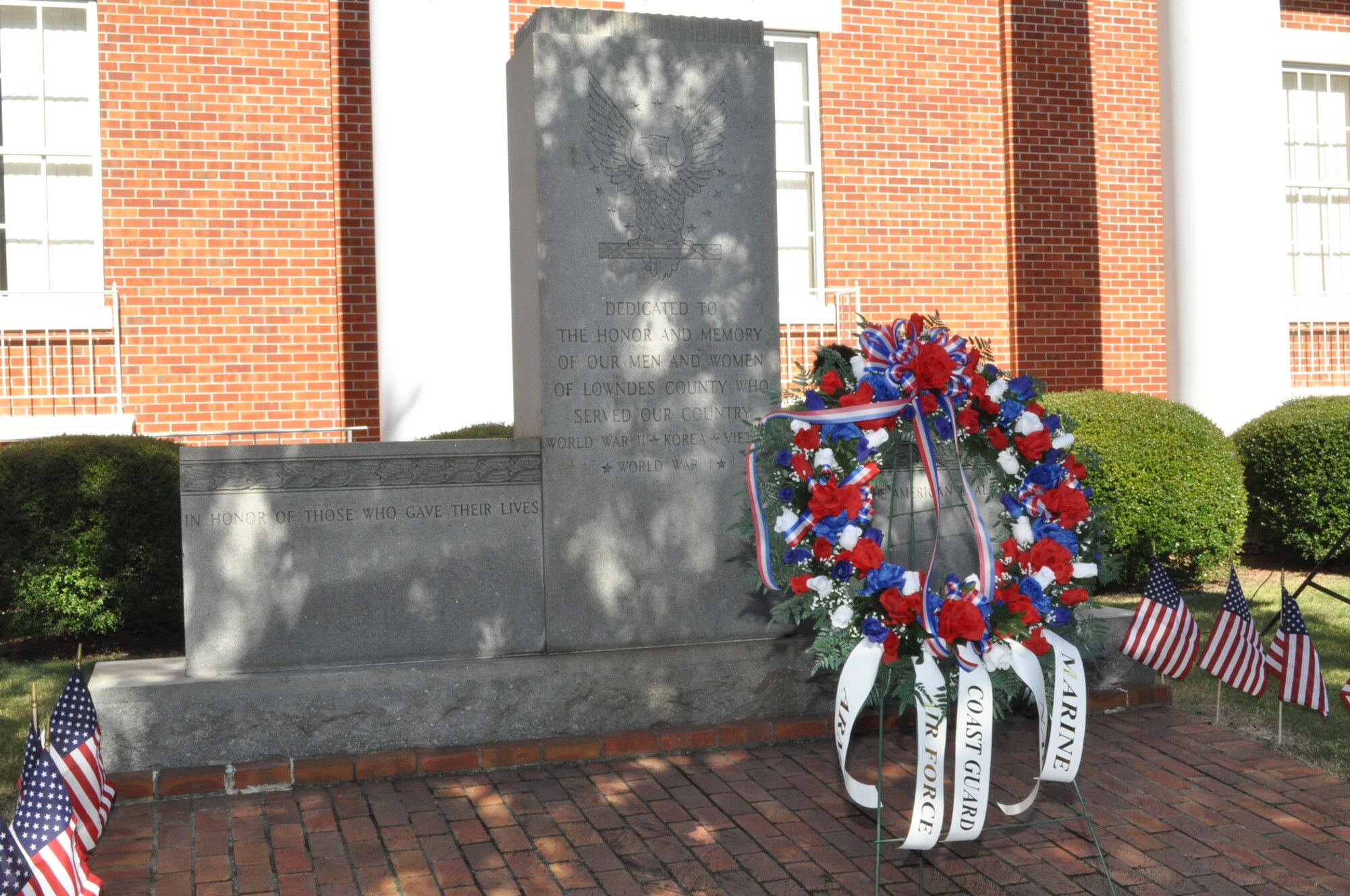 The VFW Post No. 4272 and American Legion Post 69 provided a wreath at the Lowndes County Veterans Memorial for the Veterans Day ceremony Nov. 7. (U.S. Air Force photo/Sonic Johnson)