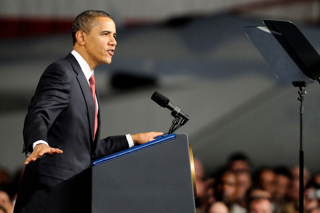 President Barack Obama gives a speech to a crowd of military personnel and civilians on Elmendorf Air Force Base, Alaska, Nov. 12, 2009.