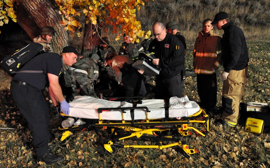 Emergency responders from Hill Air Force Base and the local area respond to a real-world medical incident during the ORE Nov. 6. (U.S. Air Force photo/Staff Sgt. Kyle Brasier)