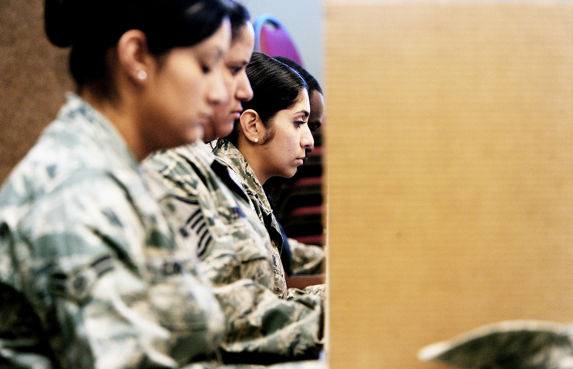 Airmen test their memory skills during a portion of the Automated Neuropsychological Assessment Metrics test Nov. 5, 2009, at Moody Air Force Base, Ga. An Army team visited Moody AFB to help conduct a mass ANAM testing for more than 800 Airmen. The test, which establishes a baseline for an individual's brain activity, is mandatory prior to deploying. (U.S. Air Force photo/Airman 1st Class Joshua Green)