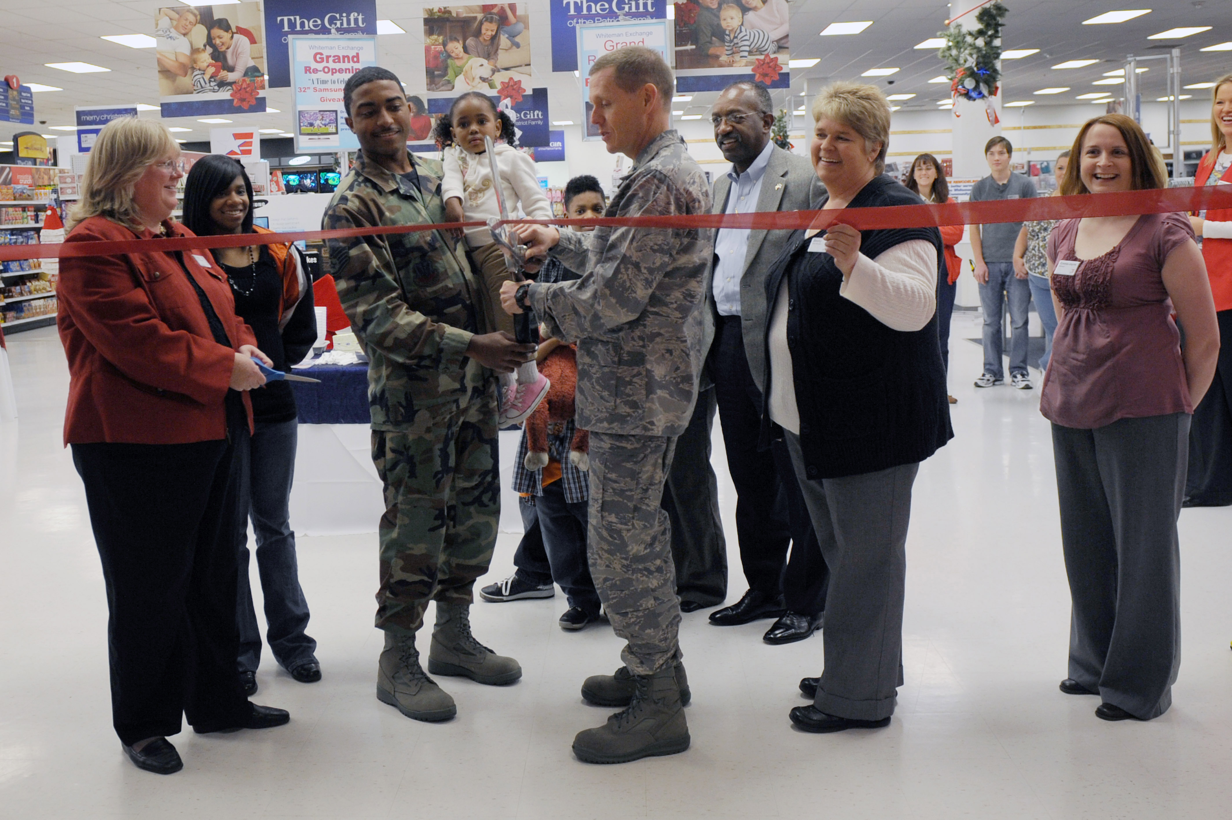Whiteman Base Exchange celebrates grand reopening