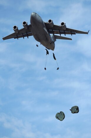 NEVADA TEST AND TRAINING RANGE --
Soldiers from the 173 Calvary Airborne Reconnaissance Squadron, Fort Bragg, N.C., are airdropped into the Urban Operations Complex from a C-17 Globemaster III during a Mobility Air Forces Exercise, Nov. 18. The aircraft and soldiers are part of the bi-annual U.S. Air Force Weapons School MAFEX which provides realistic training for combat air force, mobility air force, and U.S. Army personnel.  Approximately 40 C-17s and C-130s from Air Force bases around the United States flew approximately 400 Soldiers from Fort Bragg, N.C., for airdrops on the Nevada Test and Training Range. In addition to providing airdrop training, the exercise also allows Soldiers the opportunity to utilize Range facilities to conduct urban ground operations training.
(U.S. Air Force photo by Tech. Sgt. Michael R. Holzworth)(Released)