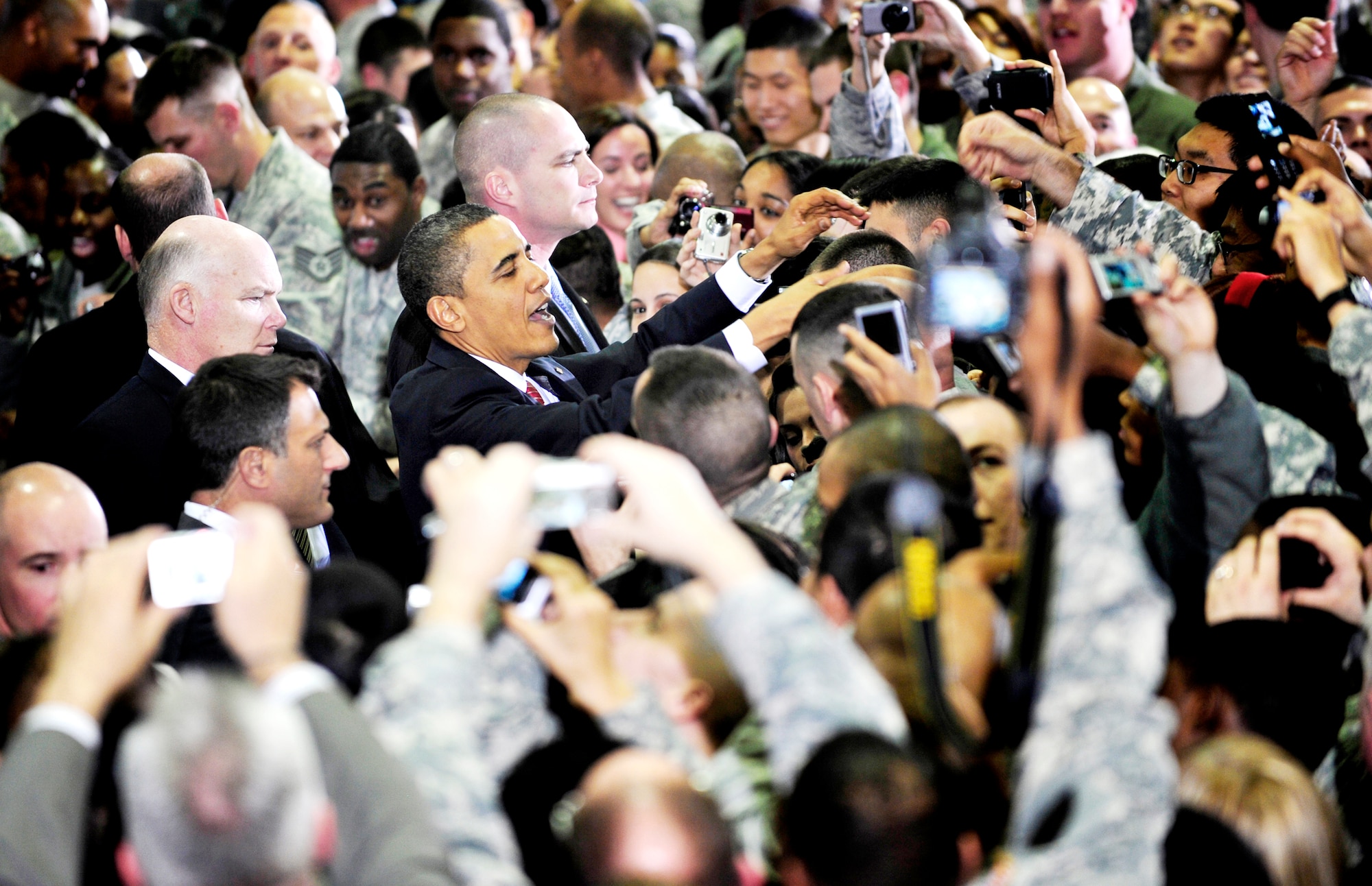 President Barack Obama shakes hands with U.S. servicemembers Nov. 18, 2009, at Osan Air Base, South Korea. This was President Obama's last stop of his Asian visit. (U.S. Air Force photo/Staff Sgt. Brian Ferguson)

