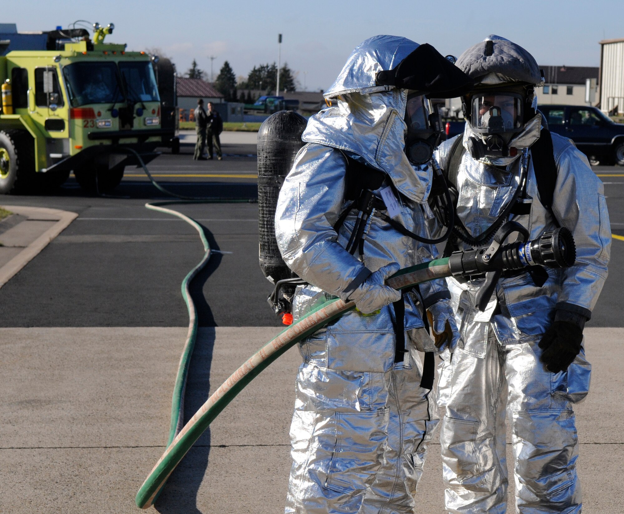 SPANGDAHLEM AIR BASE, Germany – Firefighters from the 52nd Civil Engineer Squadron respond to a simulated hydrazine spill during a hydrazine response exercise Nov 19. Hydrazine fuels the emergency power unit of an F-16 Fighting Falcon in the event the aircraft loses hydraulic, electrical or engine power in flight. (U.S. Air Force photo/Airman 1st Class Staci Miller)