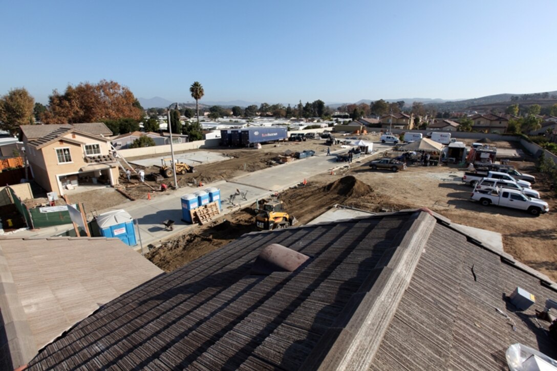 Marines from Camp Pendleton are helping local families by volunteering for a construction project led by Habitat for Humanity of Orange County. The project consists of 27 brand new homes in a 2.7 acre piece of land in San Juan Capistrano.