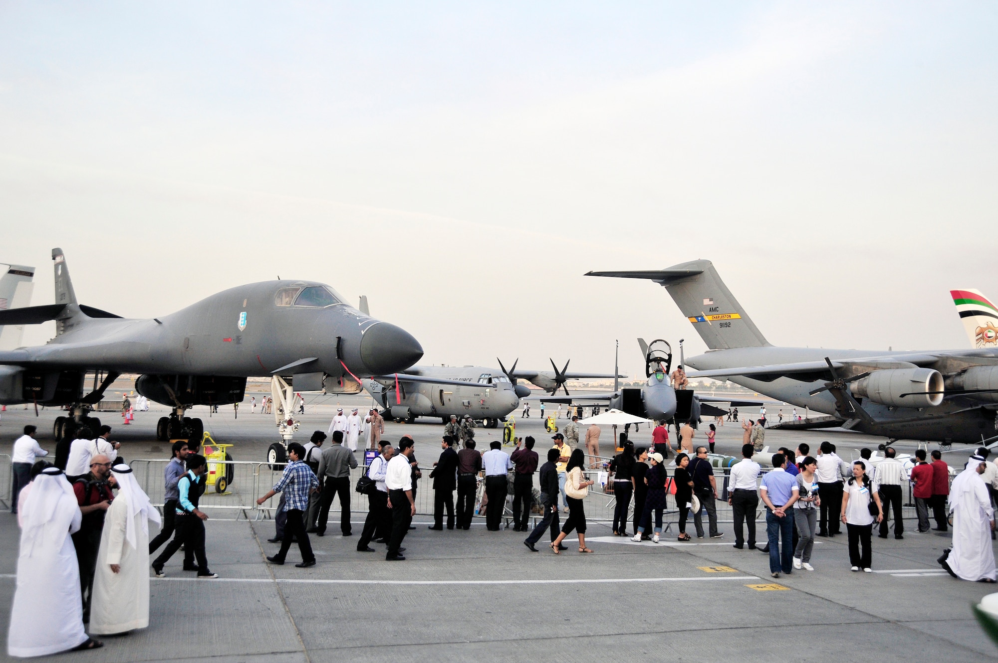 Crowds gather at Department of Defense static display aircraft Nov. 15, 2009 during the Dubai Air Show in the United Arab Emirates. The air show was held at the Dubai International Airport Expo and featured aircraft such as the B-1B Lancer, C-17 Globemaster III, F-15E Strike Eagle and the C-130J Hercules. (U.S. Air Force photo/Tech. Sgt. Charles Larkin Sr.)