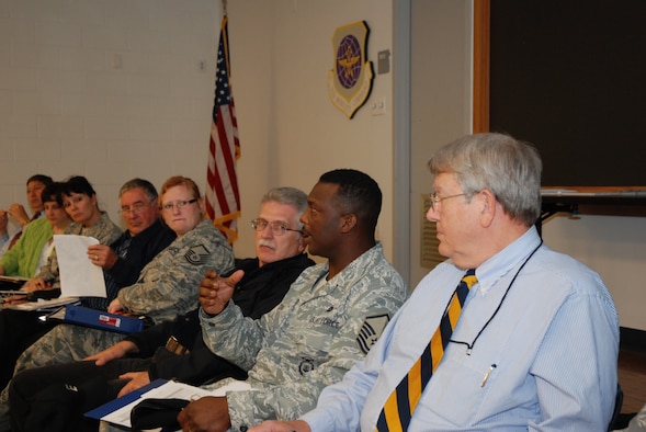 Master Sgt. John Peden, 94th Security Forces Squadron, provides input regarding a recent exercise during a hot wash session at Dobbins ARB.  (U.S. Air Force photo/Master Sgt. Stan Coleman)