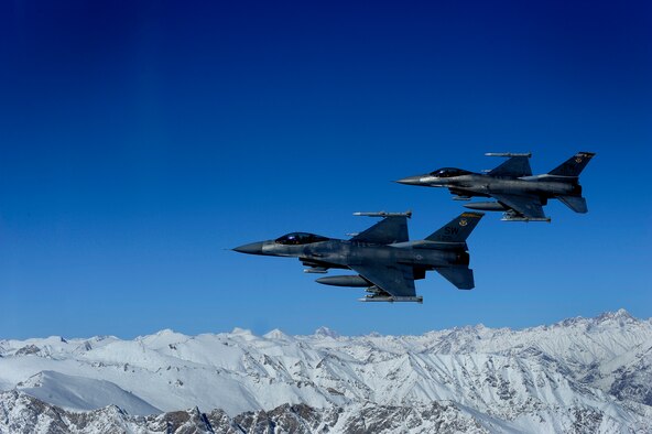 U.S. Air Force F-16 Fighting Falcons from the 79th Expeditionary Fighter Squadron at Bagram Airfield, Afghanistan, conducts operations over eastern Afghanistan, Nov. 26, 2009.  (U.S. Air Force photo by Staff Sgt. Michael B. Keller) (Released)