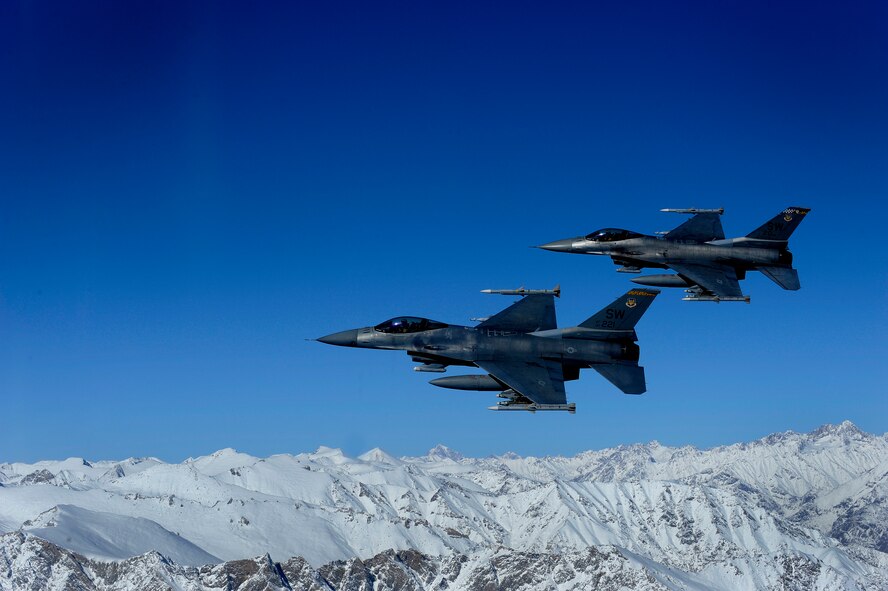U.S. Air Force F-16 Fighting Falcons from the 79th Expeditionary Fighter Squadron at Bagram Airfield, Afghanistan, conducts operations over eastern Afghanistan, Nov. 26, 2009.  (U.S. Air Force photo by Staff Sgt. Michael B. Keller) (Released)