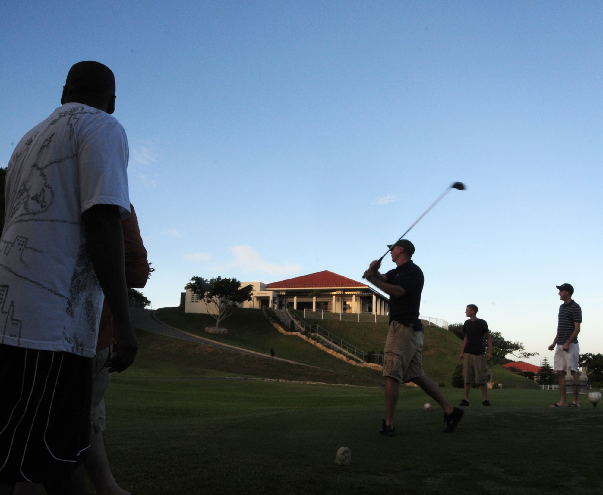A golfer participating in Kadena's 2009 Combined Federal Campaign Kickoff Golf Tournament tees off Oct. 2. The CFC will run through Dec. 5. 
(U.S. Air Force Photo/1st Lt. Joe Kreidel) 