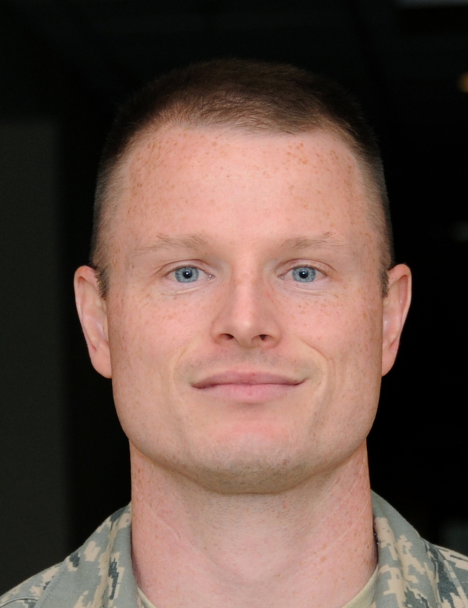 Staff Sgt. Jason Garnto graduated Friday from the communications-computer systems operations apprentice course in the 336th Training Squadron with a perfect score.  Sergeant Garnto, from Dublin, Ga., is a member of the 181st Intelligence Support Squadron, Indiana Air National Guard.