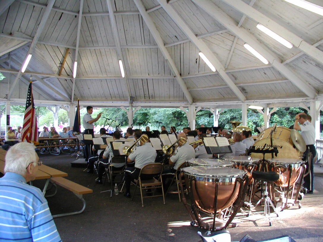 ANG Band of the Mid-Atlantic Concert Band performs a concert in Butler PA on Tuesday July 7, 2009.