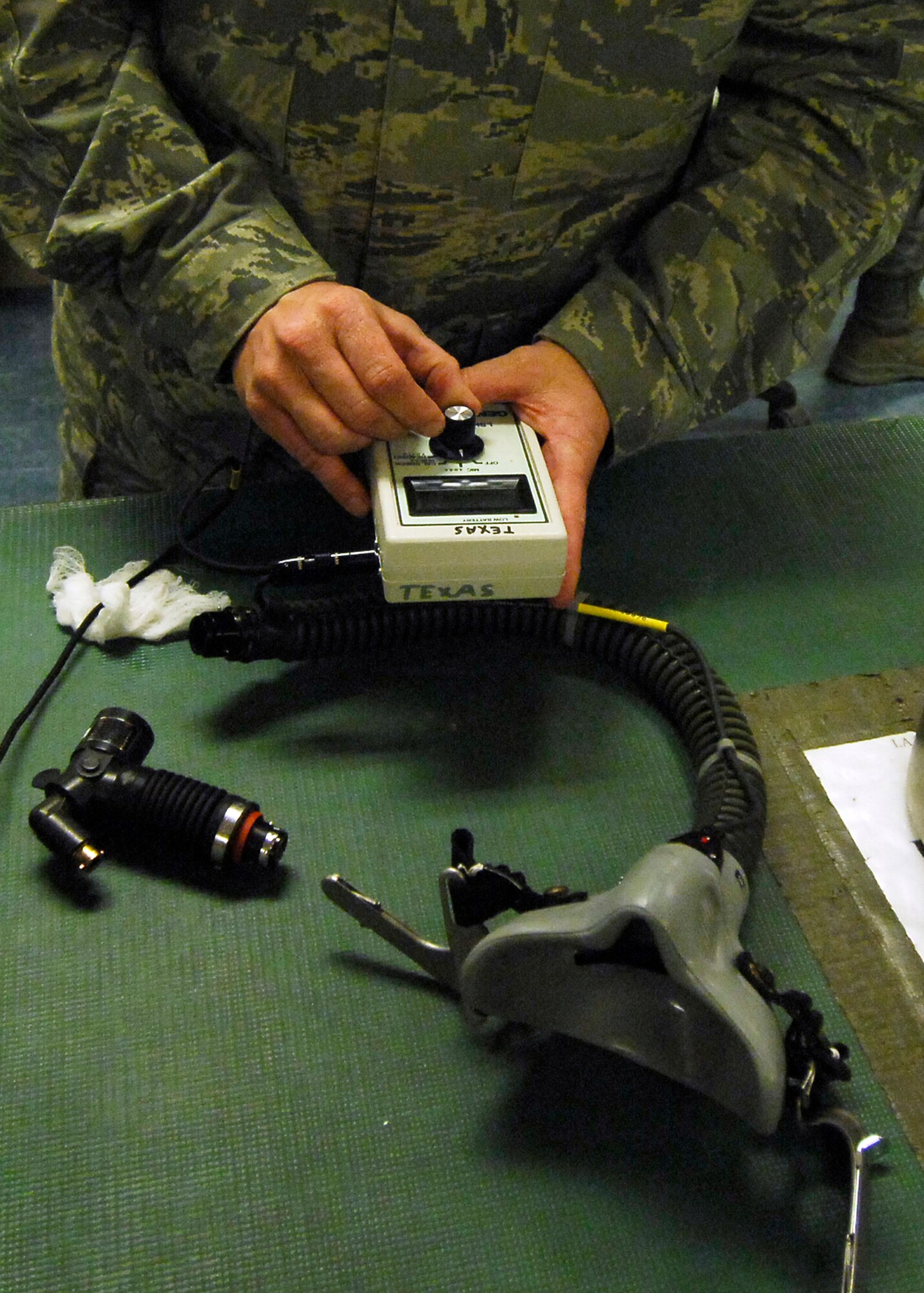 Airmen cleaning flight equipment > U.S. Air Forces Central > Display