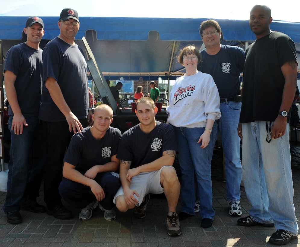 LANGLEY AIR FORCE BASE, Va. -- Members of the Langley Fire Department chili cook-off team won the best cornbread and hottest chili awards during the annual Hampton Division Fire and Rescue Chili Cook-off in downtown Hampton Oct. 3. The cook-off helped raise money for Hampton City fire prevention, which helps the community by installing free smoke detectors and raising awareness of fire prevention.  (U.S. Air Force photo/Senior Airman Zachary Wolf) 

