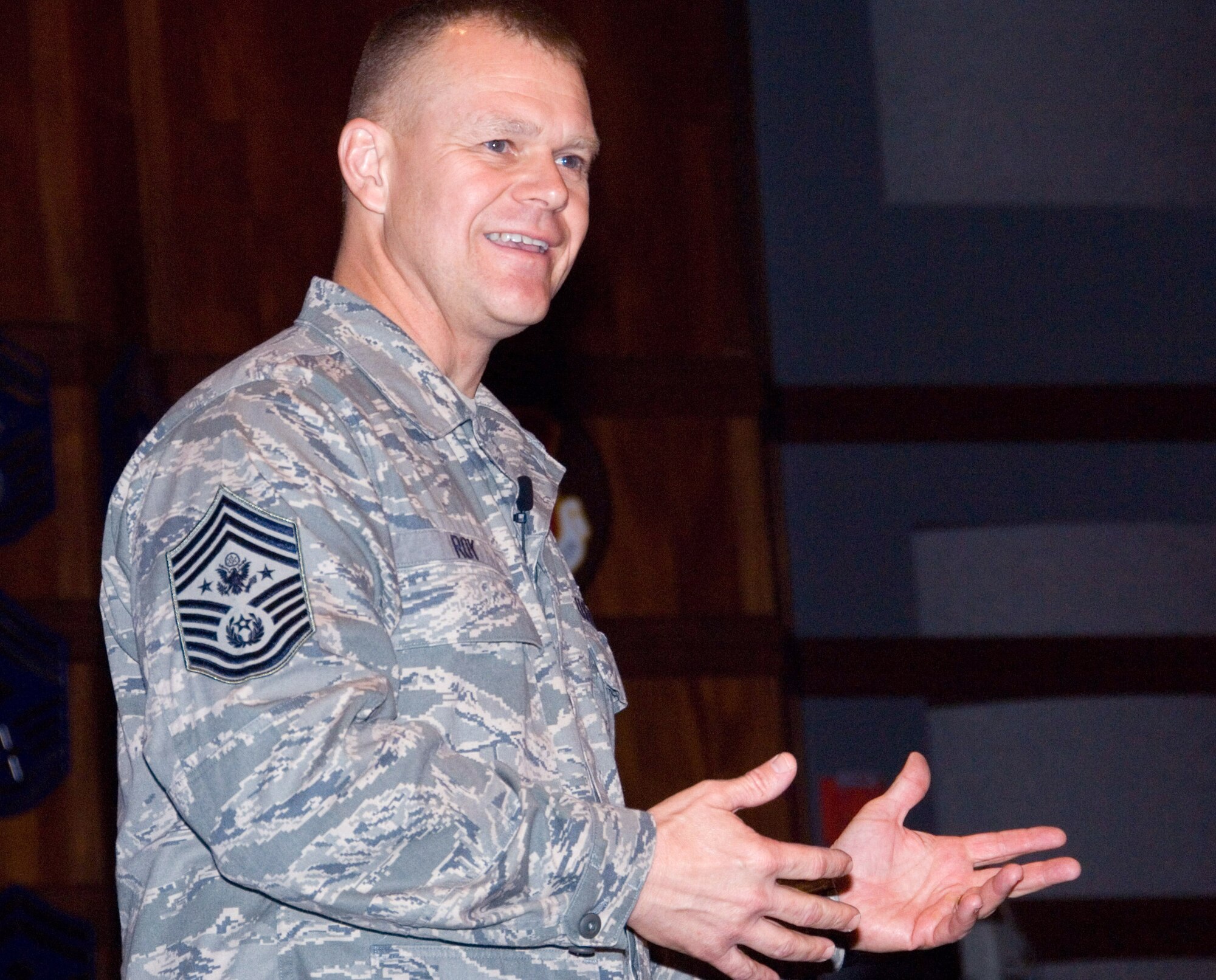 Chief Master Sgt. of the Air Force James A. Roy talks to members of the Senior NCO Academy staff Sept. 25, 2009, at Gunter Annex of Maxwell Air Force Base, Ala. (U.S. Air Force photo/Melanie Rodgers Cox) 