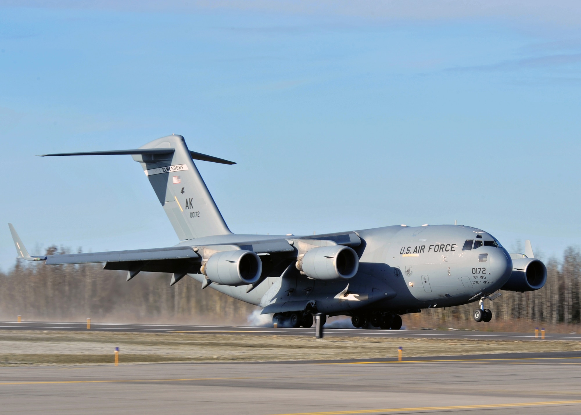 A C-17 Globemaster III from the 517th Airlift Squadron does an assault landing on a new runway Sept. 29, 2009, at Allen Army Airfield, Alaska. (U.S. Air Force photo/Senior Airman Laura Turner) 