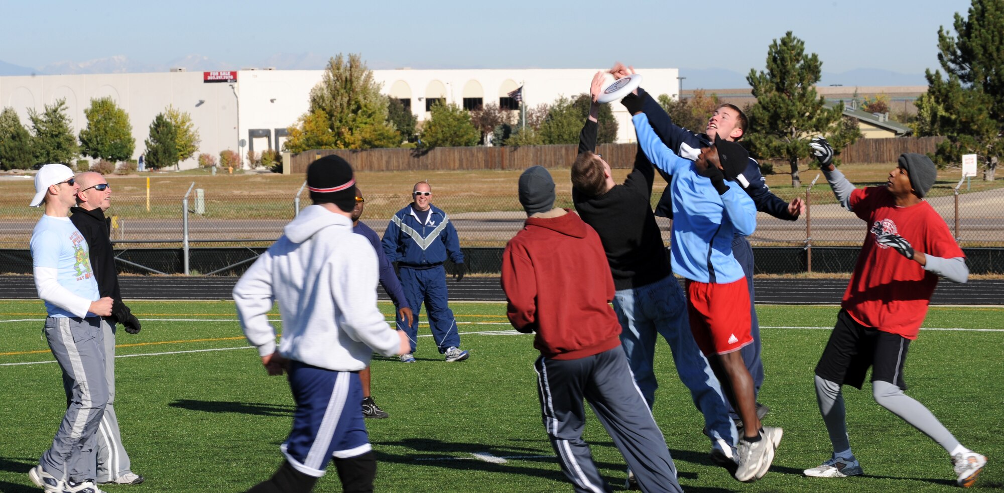 Buckley Air Force Base, Colo. – Team Buckley members play ultimate frisbee on the all purpose field during Sports and Field Day Oct. 2. (U. S. Air Force photo by Senior Airman John Easterling)