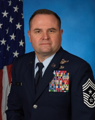 CHIEF MASTER SERGEANT TOM L. BAKER > Joint Base Elmendorf-Richardson ...