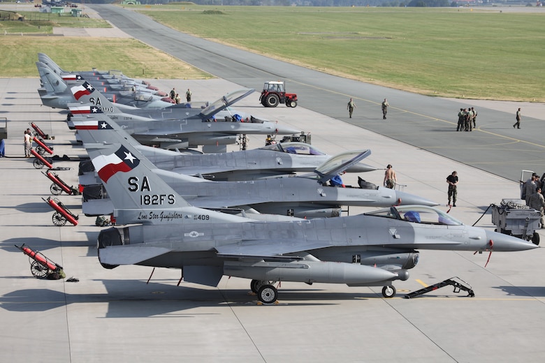 Czech Alcas and U.S. F-16s sit side-by-side on the ramp at Caslav Air Base.   Members of the Texas Air National Guard’s 149th Fighter Wing were in the Czech Republic conducting mutual training as part of the National Guard’s state partnership program.  (U.S. Air Force photo by Senior Master Sgt Miguel Arellano)