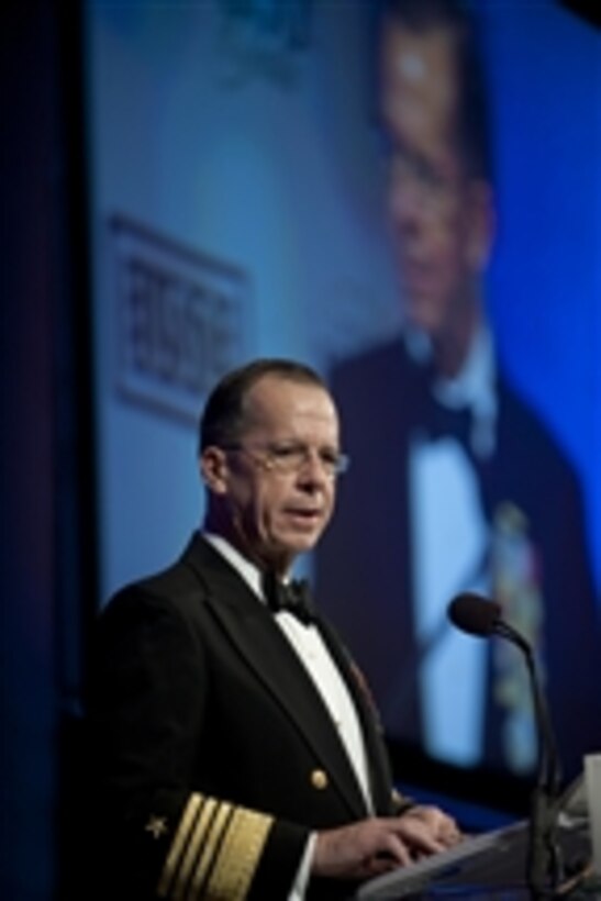 Chairman of the Joint Chiefs of Staff Adm. Mike Mullen, U.S. Navy, addresses guests at the 2009 USO Gala at the Marriott Wardman Park in Washington, D.C., on Oct. 7, 2009.  