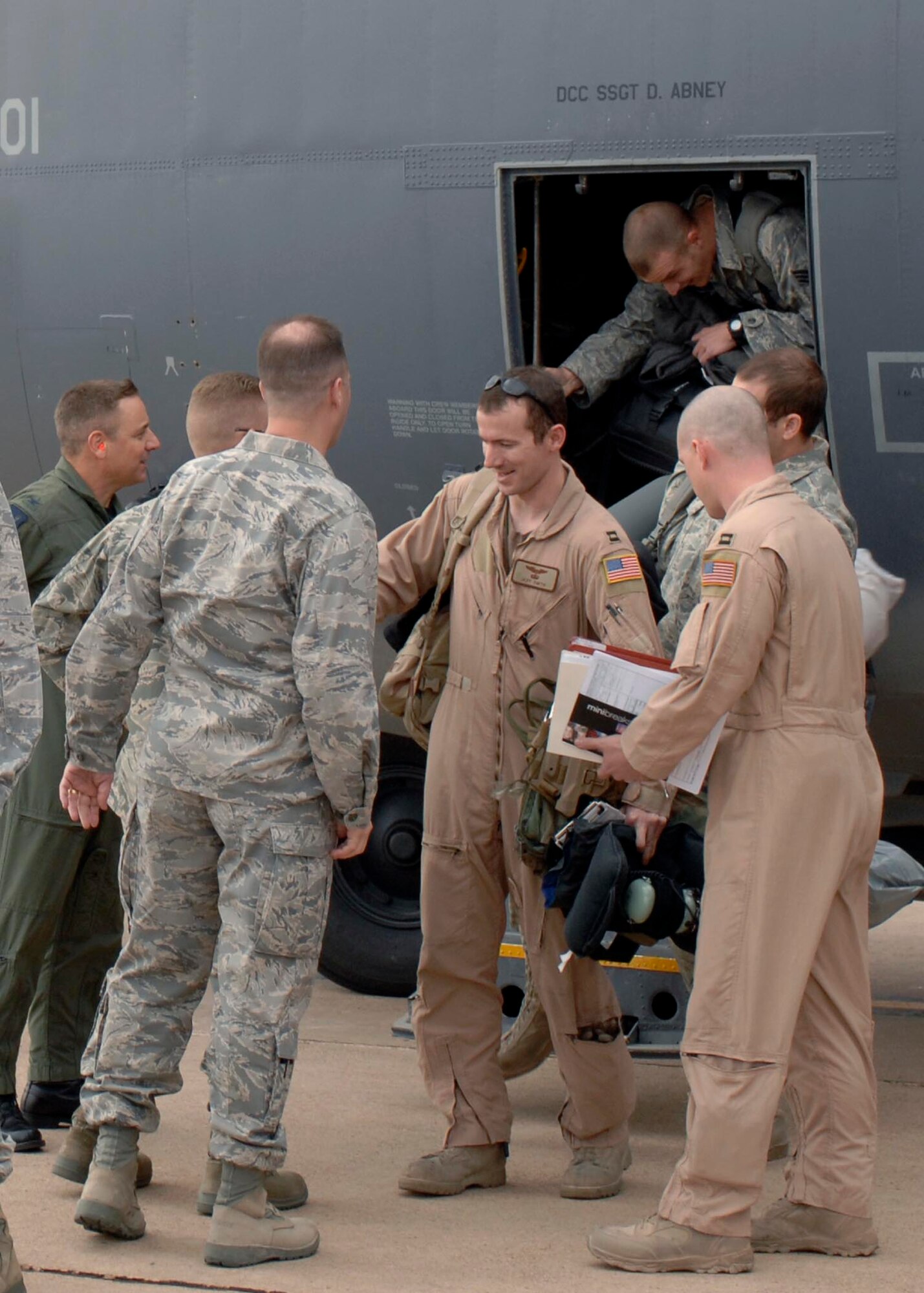 CANNON AIR FORCE BASE,N.M.-- Airmen from the 73rd Special Operations Squadron return from their first deployment  on a C-130 Oct. 6.  11 73rd SOS personel and 10 27th Special Operations Maintenance Group Airmen returned from their deployment. (U.S. Air Force photo by Airman 1st Class James Bell)