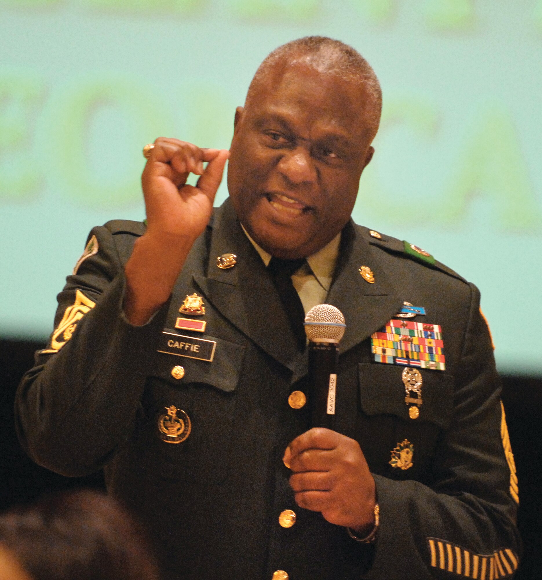 Army Reserve Command Sgt. Maj. Leon Caffie recalls his experiences with reintegration during the Vietnam War to Yellow Ribbon attendees during an introduction session at the hotel last weekend. Basically, there was no family support; you were on your own. (U.S. Air Force photo by Tech. Sgt. Michele Desrochers)