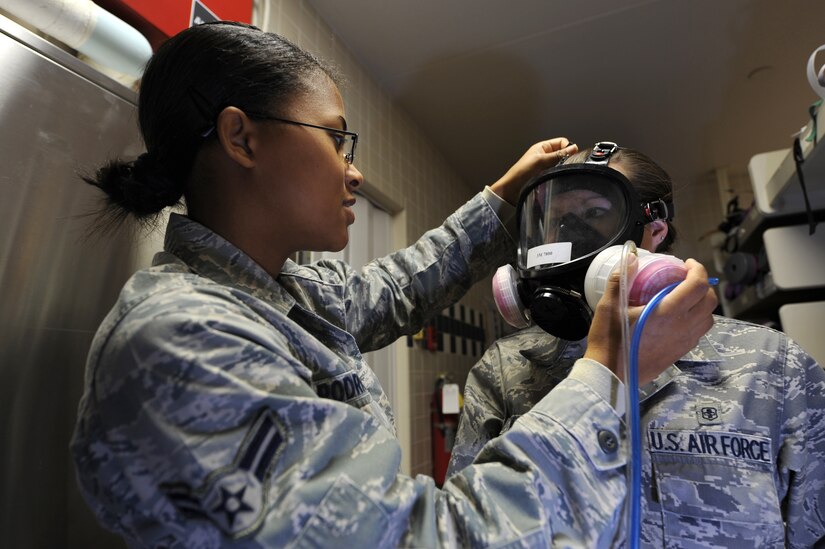 Bio flight conducts gas mask fit test training > Minot Air Force Base ...