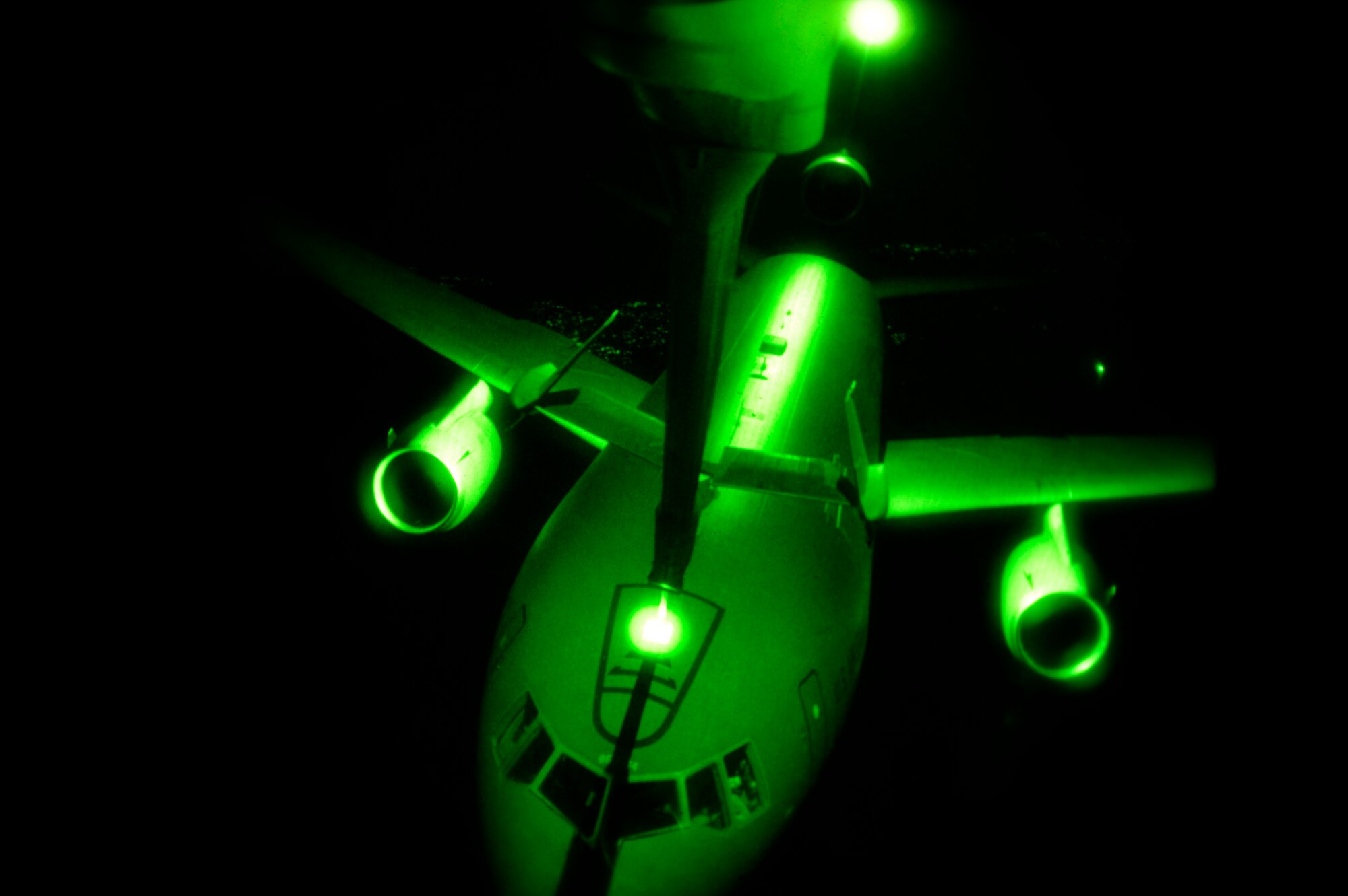 AFGHANISTAN - A U.S. Air Force KC-10A Extender, from the 908th Expeditionary Air Refueling Squadron, receives additional fuel from another KC-10A over Afghanistan, Sept. 30, 2009.  (U.S. Air Force photo/Staff Sgt. Michael B. Keller)