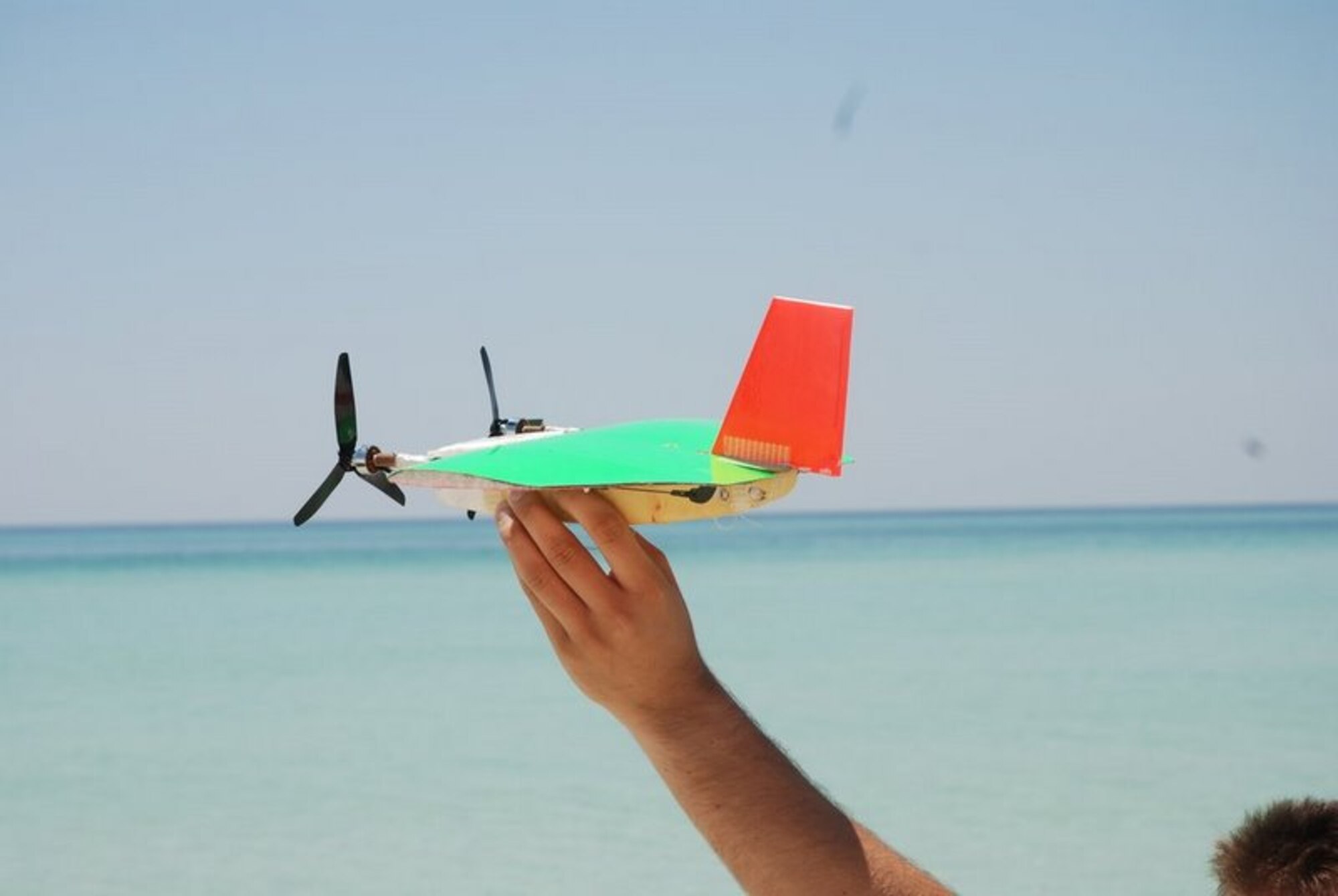 French researcher, Dr. Jean-Marc Moschetta, funded by the European
Office of Aerospace Research and Development, in London, England and the
French DoD has designed a rugged micro air vehlcle (MAV) that is attractive
to the U.S. Air Force because of its high aerodynamic efficiency, even in
adverse conditions. Moschetta's students who contributed to the design and
fabrication of the early prototypes of the MAV include: Boris Bataillé,
Loris Rion, Charles Plachot and all the MAV club from ISAE. (Credit: ISAE)
