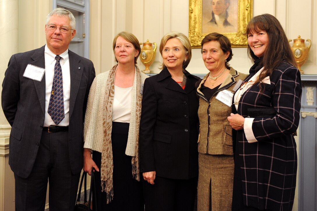 Secretary of State Hillary Clinton poses for a photo with family members of Gen. George C. Marshall during the George C. Marshall Foundation Award presentation at the State Department in Washington, D.C., Oct. 16, 2009.  