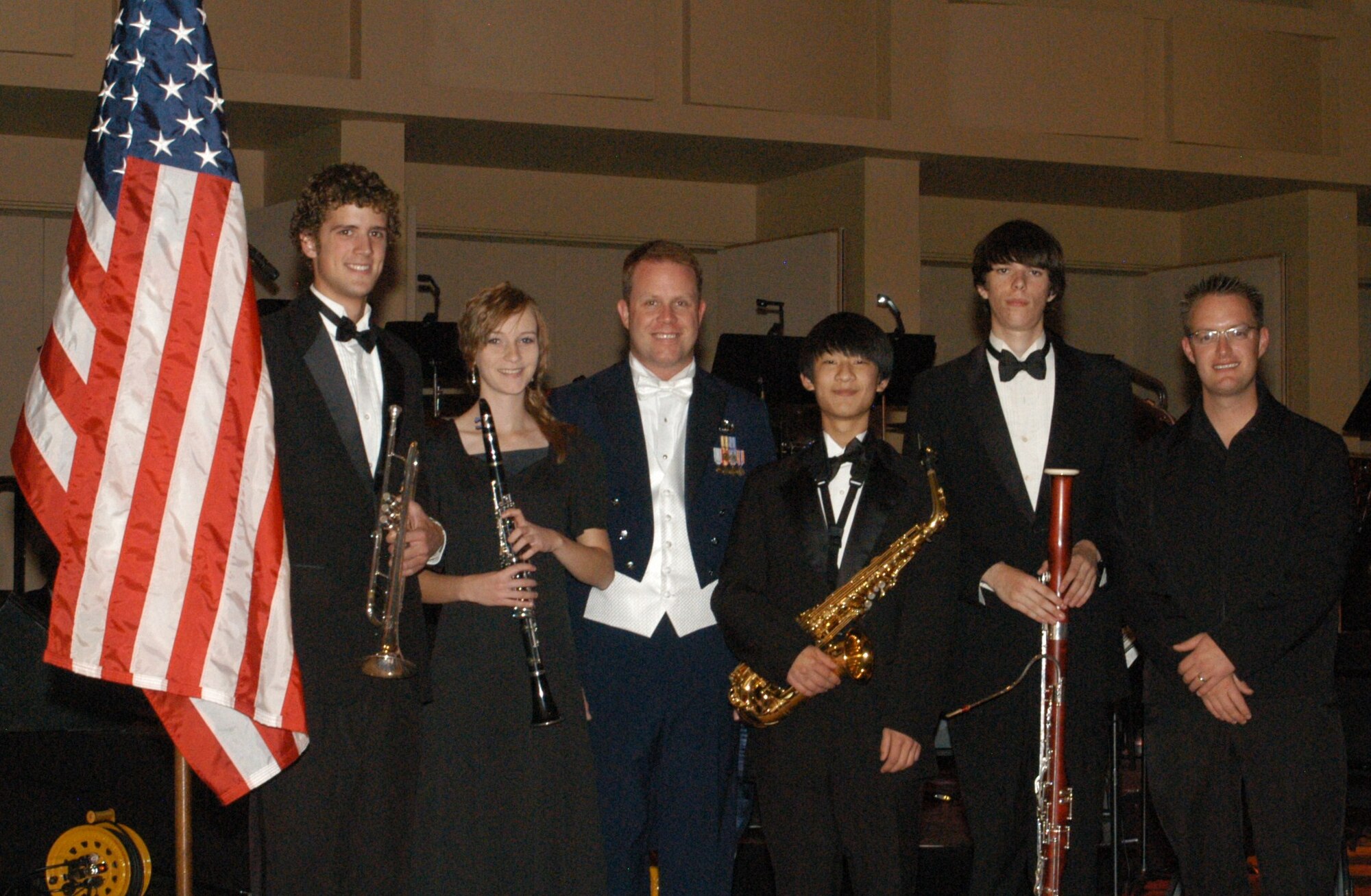 Students and band director from Pocatello, ID and 2nd Lt Jason Plosch