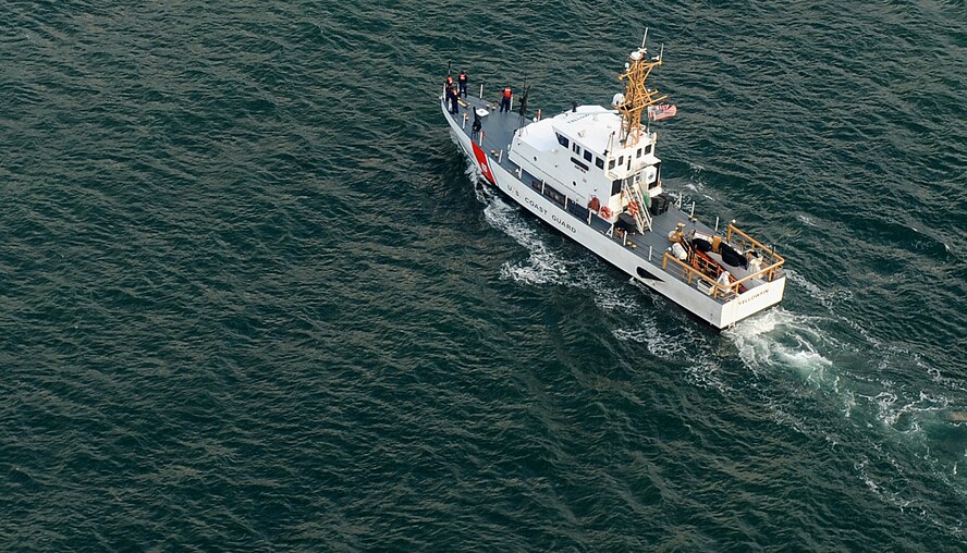 MOODY AIR FORCE BASE, Ga. -- United States Coast Guard and Air Force members conduct joint rescue efforts Oct. 17 to search for a missing F-16 Fighting Falcon pilot from Shaw Air Force Base, S.C., the rescue effort lasted about three days averaging about 12 hours per flight. (U.S. Air Force photo by Airman 1st Class Joshua Green)