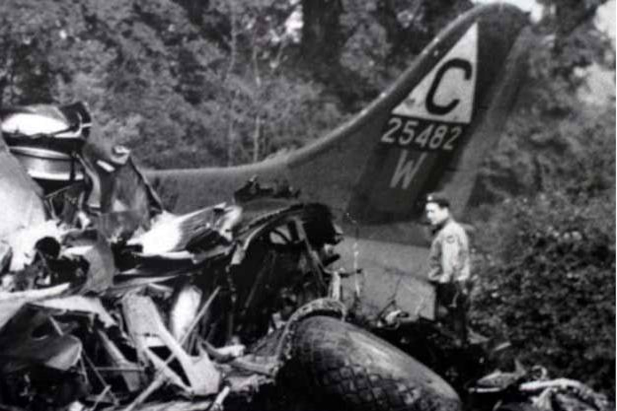 The site of the October 14, 1943 crash of B17F "Cat O'Nine Tails" in the back yard of the home of Mr. John T. Gell in Risley, Bedfordshire, England.  The new painting "The Cat Comes Home." by artist Keith Hill was dedicated 66 years later on October 14, 2009 at the JIOCEUR Analytic Center at RAF Molesworth.  Mr. Gell's sons Jim and Andrew attended the ceremony. (U.S. Air Force photo by Staff Sgt. Javier Cruz)