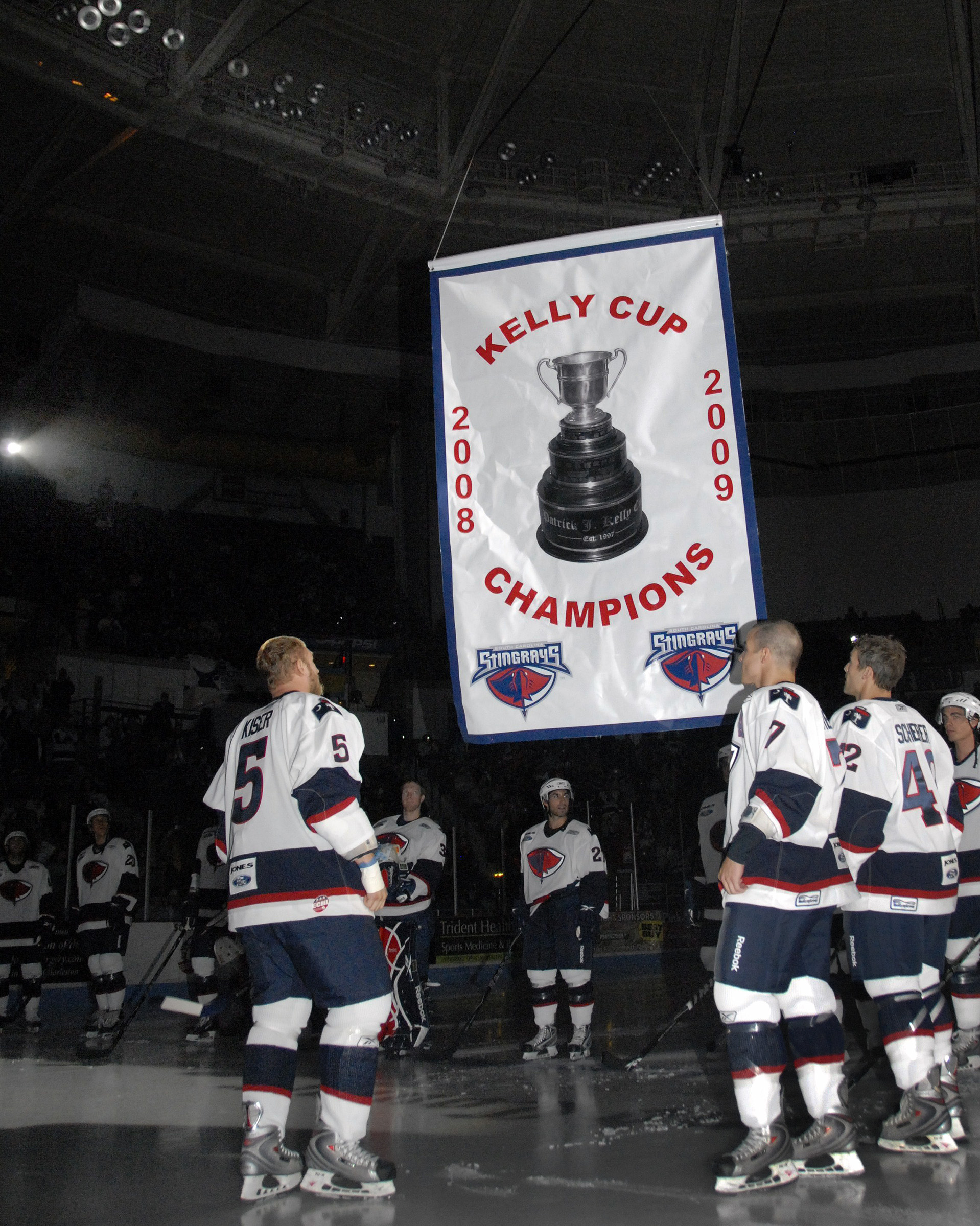 military-appreciation-night-with-the-s-c-stingrays
