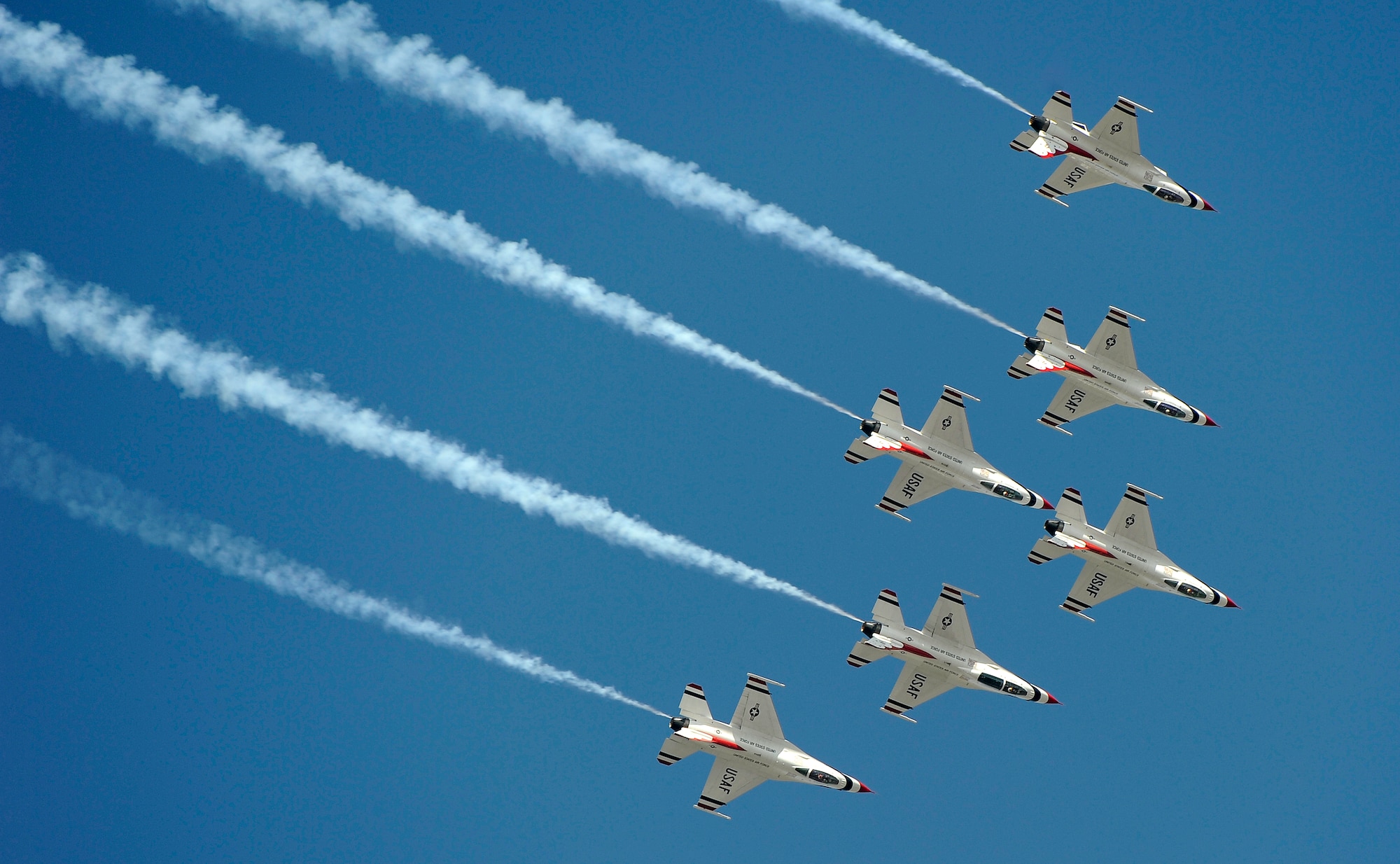 The U.S. Air Force Thunderbirds perform during Air Power Day at Osan Air Base, Republic of Korea, Oct. 21. (U.S. Air Force photo/Staff Sgt. Brian Ferguson)



