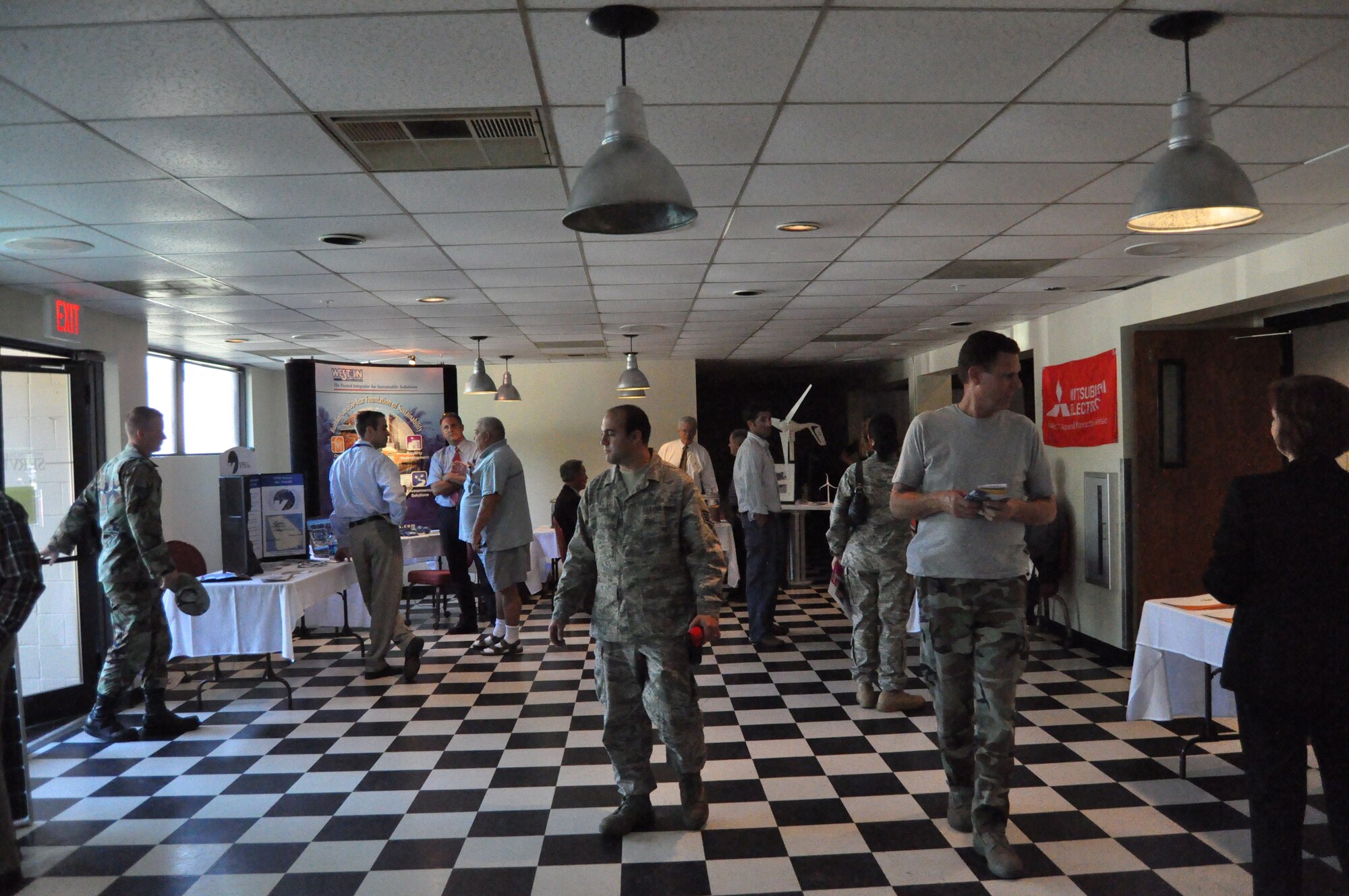 Hurlburt Field held a variety of events to recognize October as Energy
Awareness Month. The 1st Special Operations Civil Engineer Squadron hosted
an energy awareness vendor show on Oct. 21, at the Warehouse Bistro to
highlight several energy-conservation minded products. Over 120 people
attended the event to receive energy conservation briefings and speak with
vendors from the local community about energy efficient products. (photo
courtesy of Stephen Hood)
