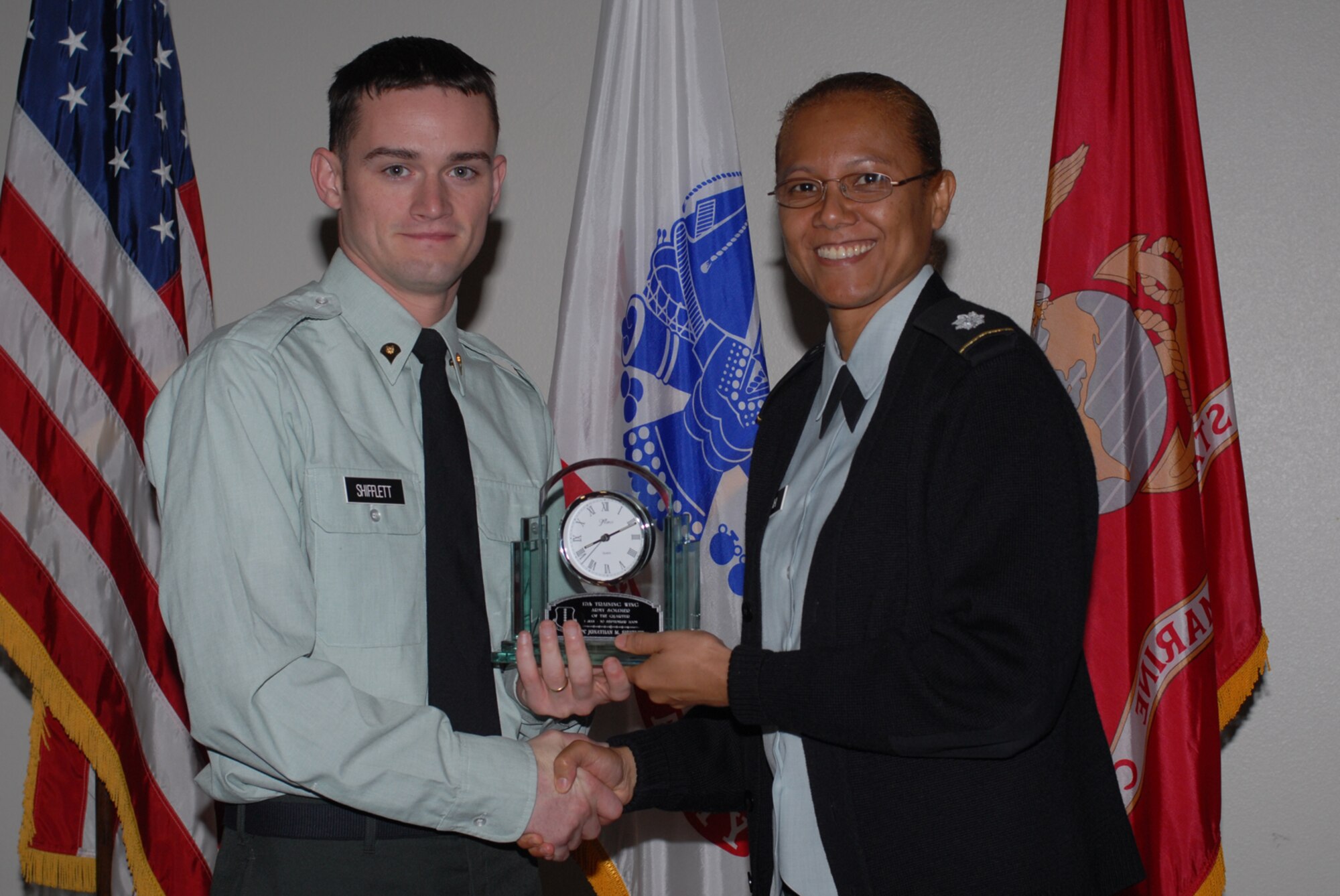 GOODFELLOW AIR FORCE BASE, Texas -- Army Spc. Jonathan Shifflet, 344th Military Intelligence Battalion, receives 17th Training Wing Army Soldier of the Quarter during the wing quarterly award ceremony, Oct. 26, 2009. (U.S. Air Force photo/Staff Sgt. Laura R. McFarlane)
