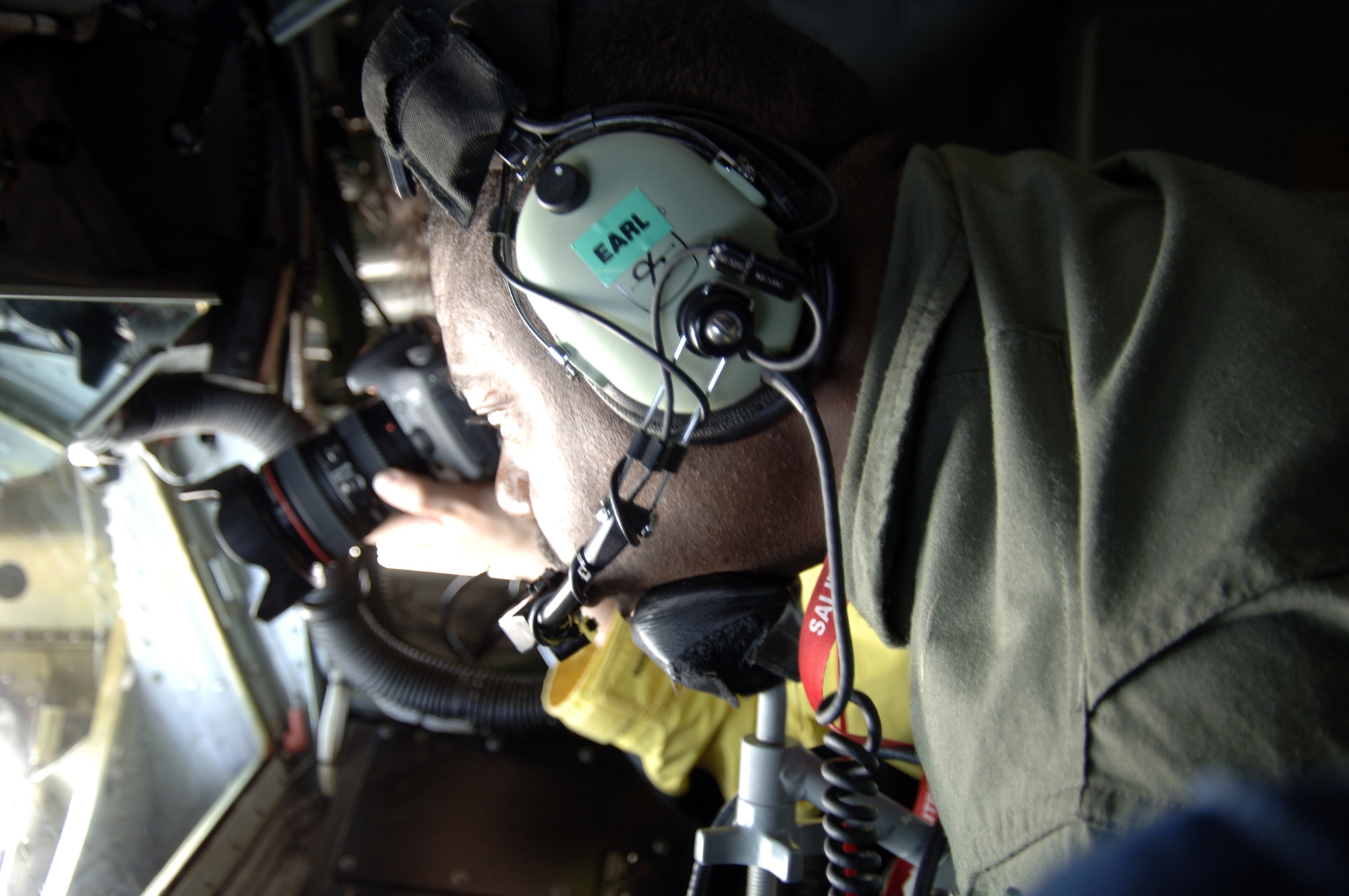 Master Sgt. Vince Jones refuels a Chilean F-16 from a KC-135 Stratotanker during a refueling mission Oct. 22, 2009, over Chile. The Chilean air force hosted military members from the United States, Brazil, Argentina and France during Exercise Salitre II, a multinational exercise focused on interoperability. Sergeant Jones is a 161st Air Refueling Wing boom operator with the Arizona Air National Guard. (U.S. Air Force photo/Tech. Sgt. Eric Petosky) 
