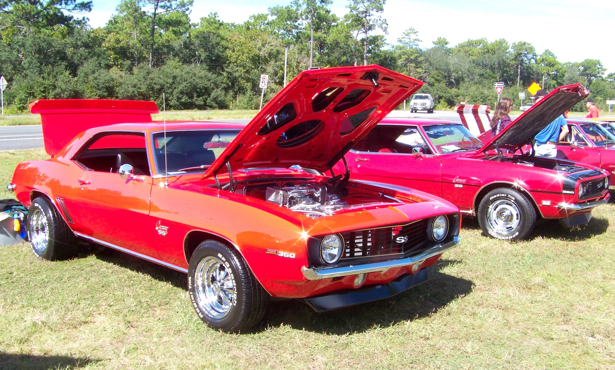 A collection of Chevrolet Camaros sat on display for sports car enthusiasts at the 2009 Commando Cruise-In at the Air Force Armament Museum Oct. 24. The show also featured other Camaros in various colors and models throughout the years. (U.S. Air Force photo by Airman 1st Class Joe McFadden.)