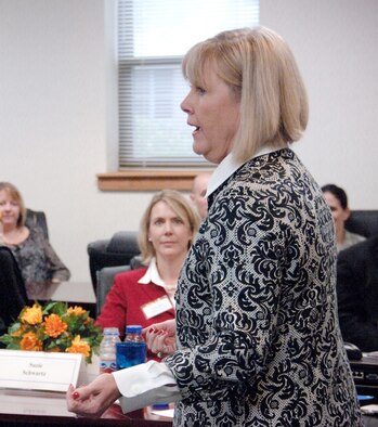 Suzie Schwartz, wife of Air Force Chief of Staff Gen. Norton Schwartz, talks to Key Spouse Program participants at the Maxwell Airman and Family Readiness Center Oct. 23, 2009.  Mrs. Schwartz shared her unique perspective at the Maxwell Key Spouse Forum as part of the emphasis on the Year of the Air Force Family.  (U.S. Air Force photo/Melanie Rodgers Cox)