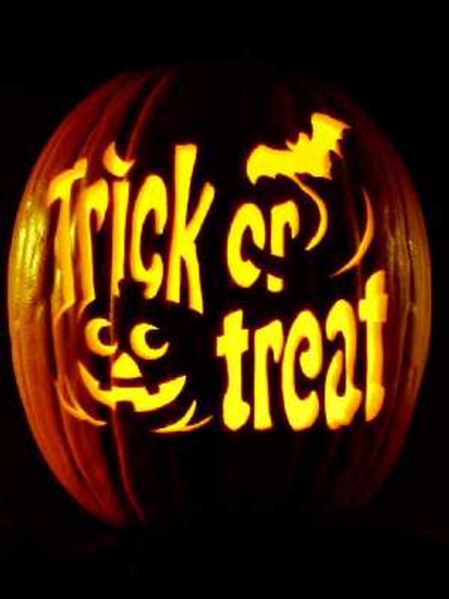 MINOT AIR FORCE BASE, N.D. -- Trick-or-treating hours in Minot Air Force Base housing will be from 6 to 8 p.m. Oct. 31. (Courtesy graphic)