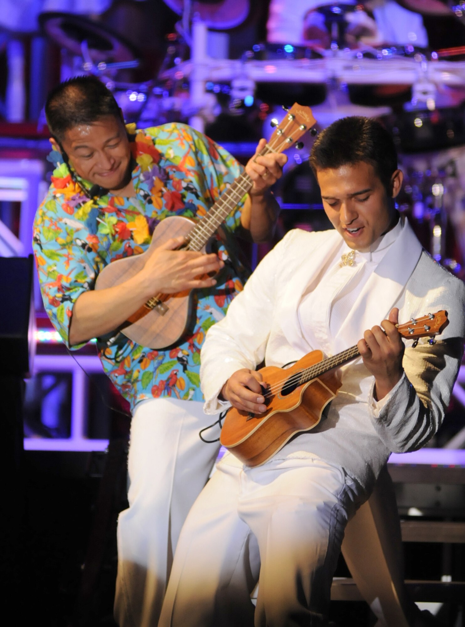 Sergeant Ancog, left, and Airman 1st Class Shane Jones, Hickam AFB, Hawaii, team up on “Somewhere Over the Rainbow.” (U.S. Air Force photo by Kemberly Groue)