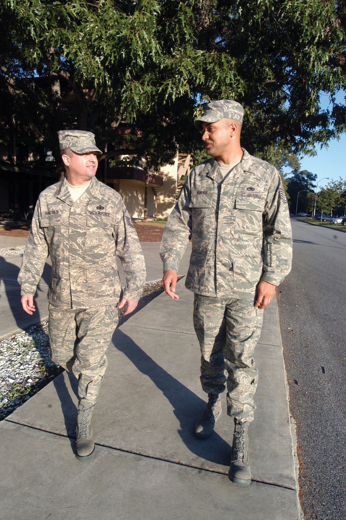 Air Force finalizes new utility uniform > Air Force > Article Display