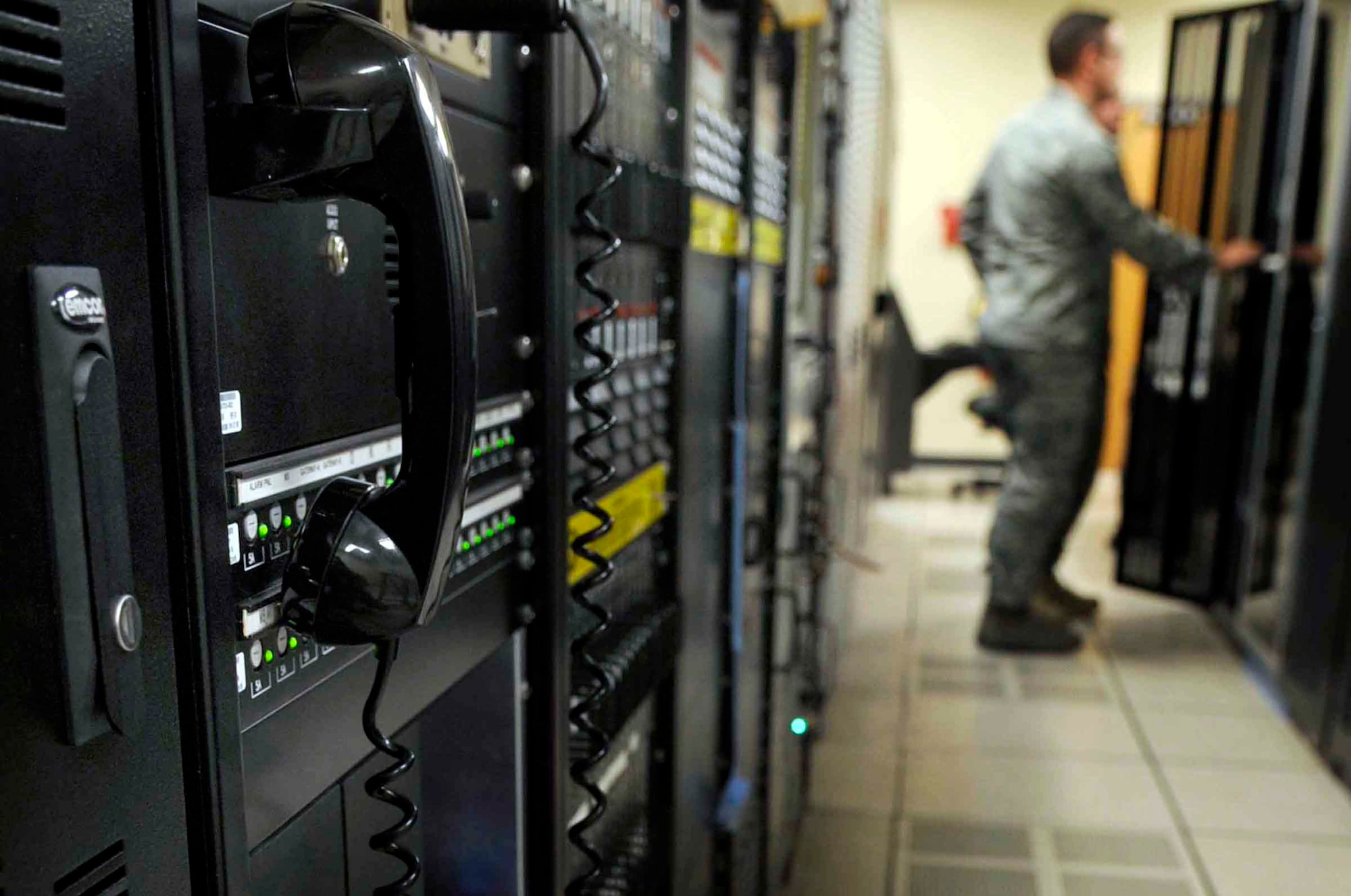 Airmen of the 28th Communications Squadron radar maintenance view the status of the digital airport surveillance radar Oct. 14, 2009, at Ellsworth Air Force Base, S.D. The DASR technology uses less power, requires less maintenance and manpower, and costs significantly less to operate than other systems currently in use. (U.S. Air Force photo/Airman 1st Class Corey Hook) 