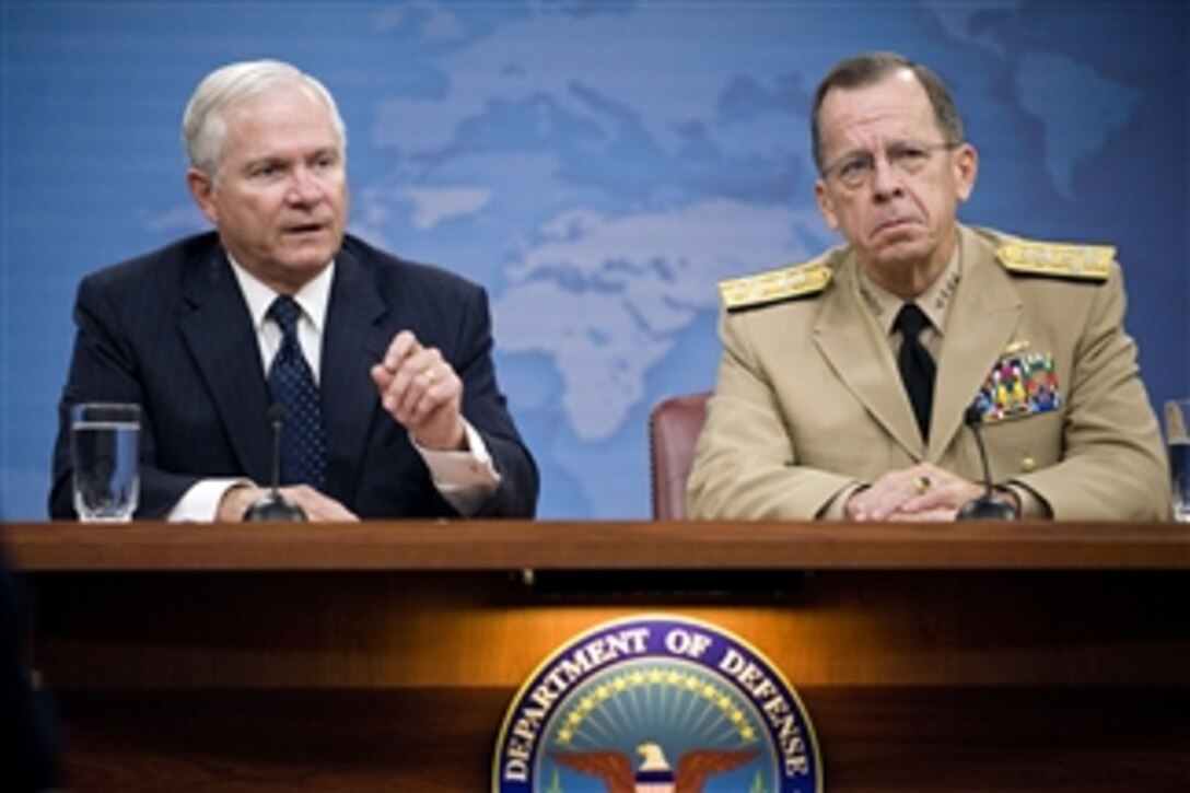 Secretary of Defense Robert M. Gates speaks with members of the Pentagon press corps during a press briefing with Chairman of the Joint Chiefs of Staff Adm. Mike Mullen in the Pentagon on Sept. 3, 2009.  