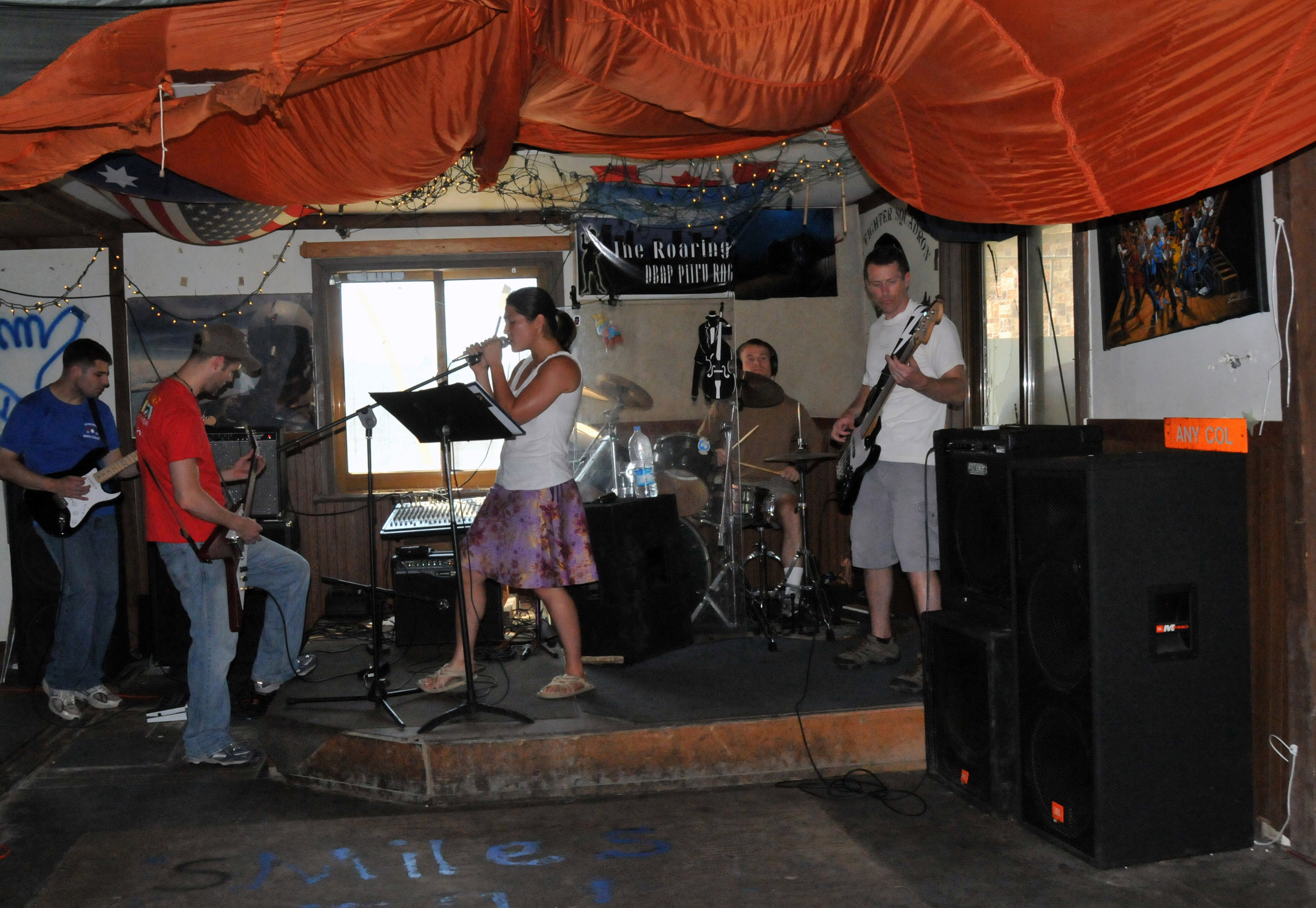 Steal Wool band members continue tradition, jam for Wolf Pack > Pacific