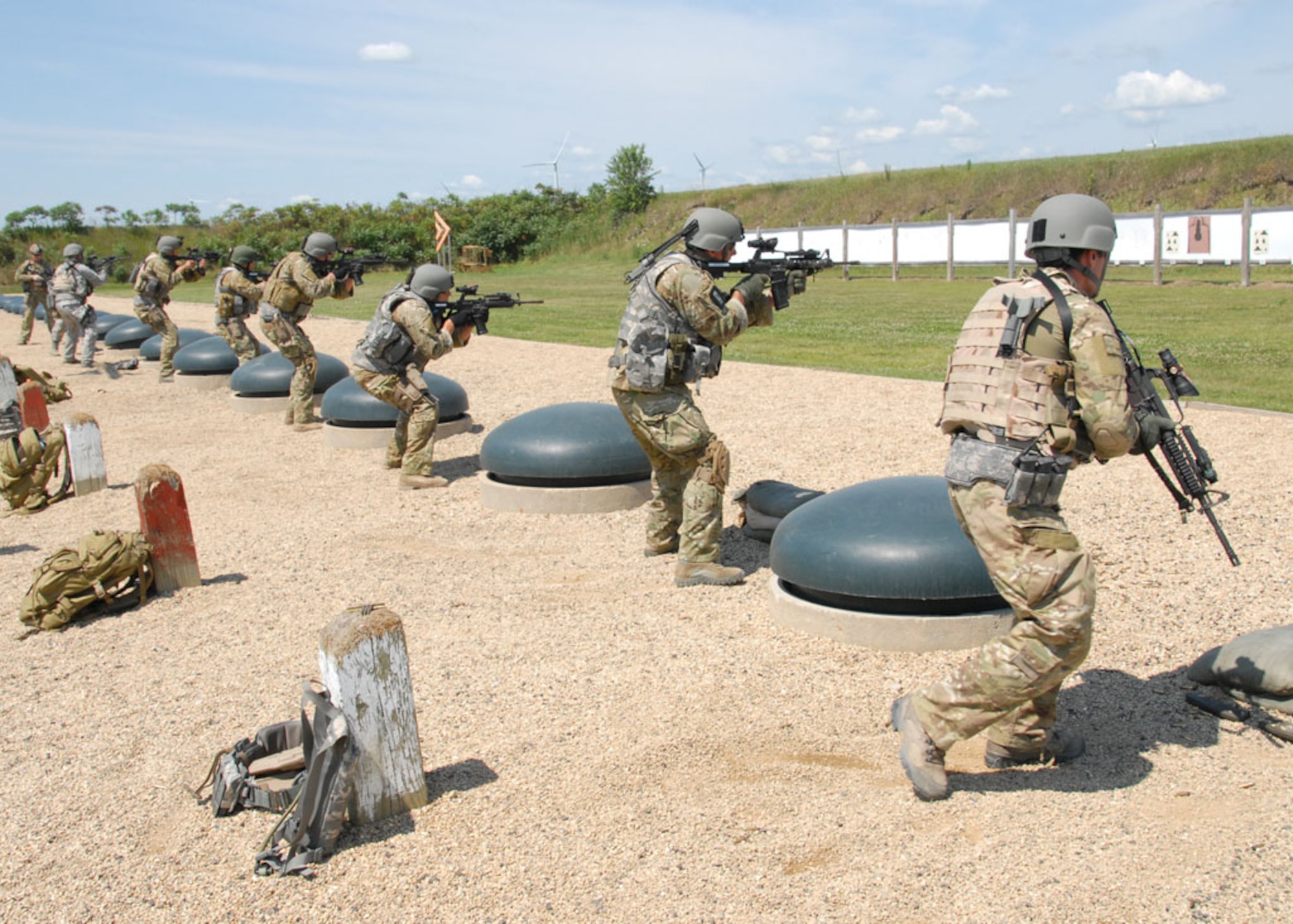 113th ASOS members hone their tactical rifle skills. Photo by TSgt Michael Kellams